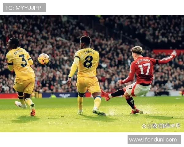 欧联杯惊心动魄曼联逆转里昂全场沸腾数据分析揭示精彩瞬间
