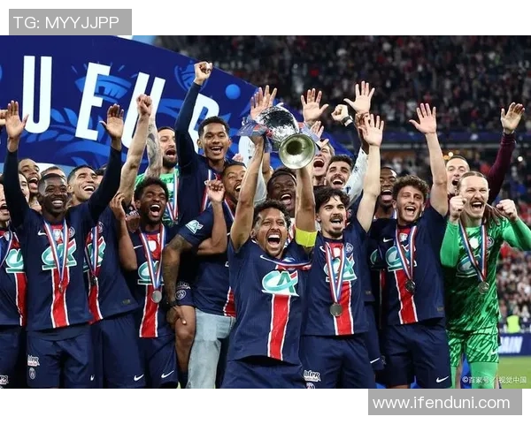 中超精彩对决波尔图大胜巴黎圣日耳曼补时进球引发全场狂欢 中超精彩对决波尔图大胜巴黎圣日耳曼补时进球引发全场狂欢